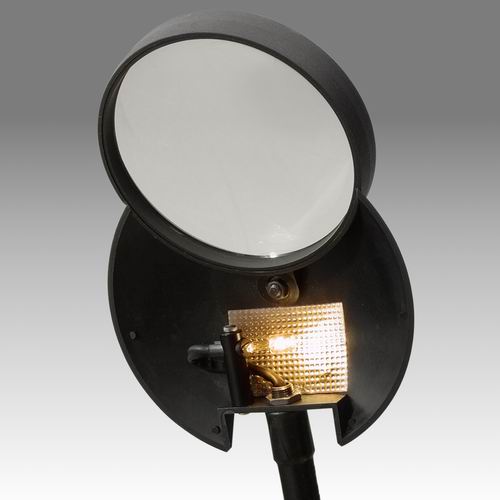 Lupa stojánková s čočkou průměru 110 mm s halogenovým osvětlením - LS 02-20TO/S110 - D 476