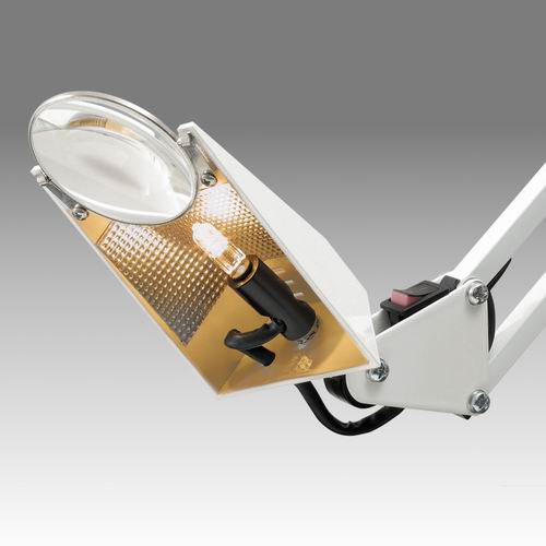 Lupa stojánková s asférickou čočkou průměru 55 mm s halogenovým osvětlením - LS 09B20/A55V - D 483