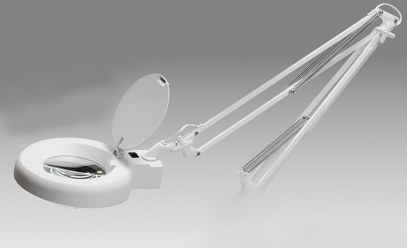 Lupa stojánková s kruhovým zářivkovým osvětlením - LTZ 120P6 - D 417B